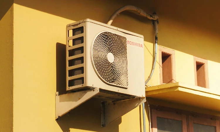 Kesalahan pemasangan AC, Sumber: pexels.com